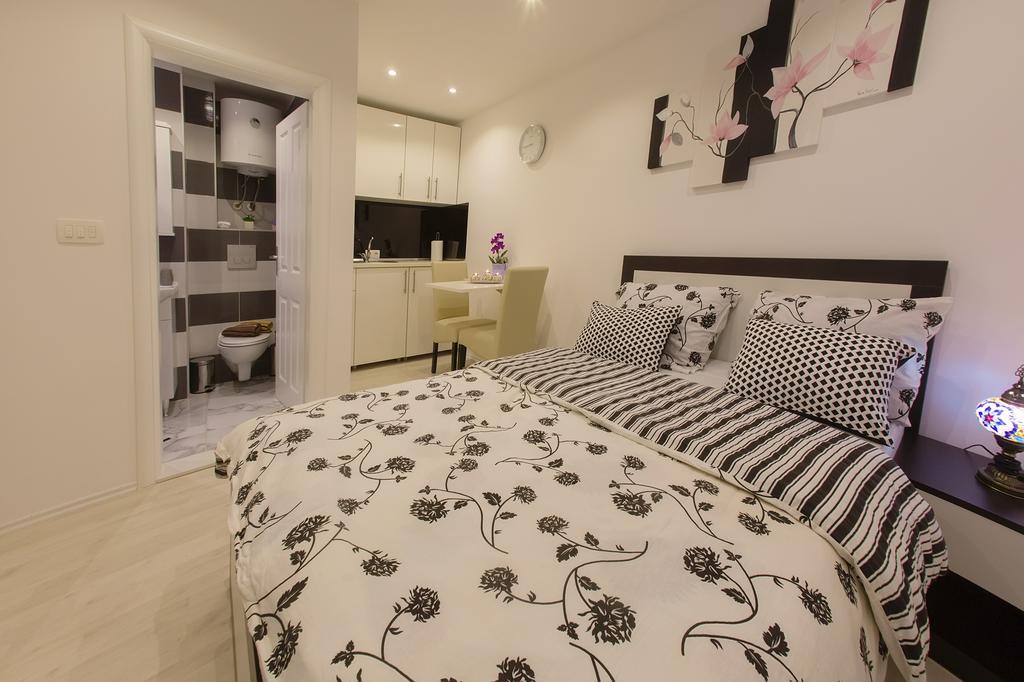 Apartments Aida โมสตาร์ ภายนอก รูปภาพ